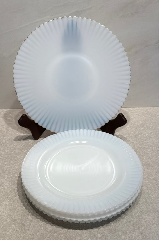 Set of 7 Petalware Plates