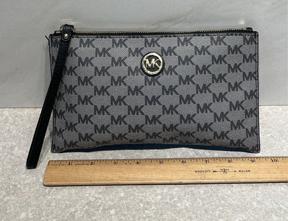 MK Wristlet