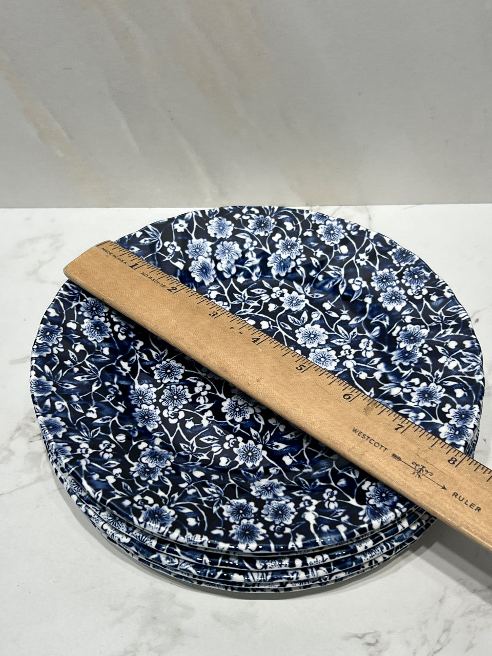 Set of 6 Royal Wessex Plates