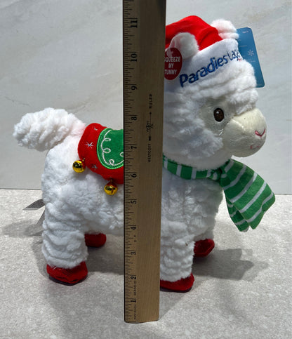 Christmas Llama Cuddle Barn