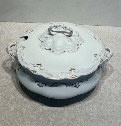 England Covered Soup Tureen