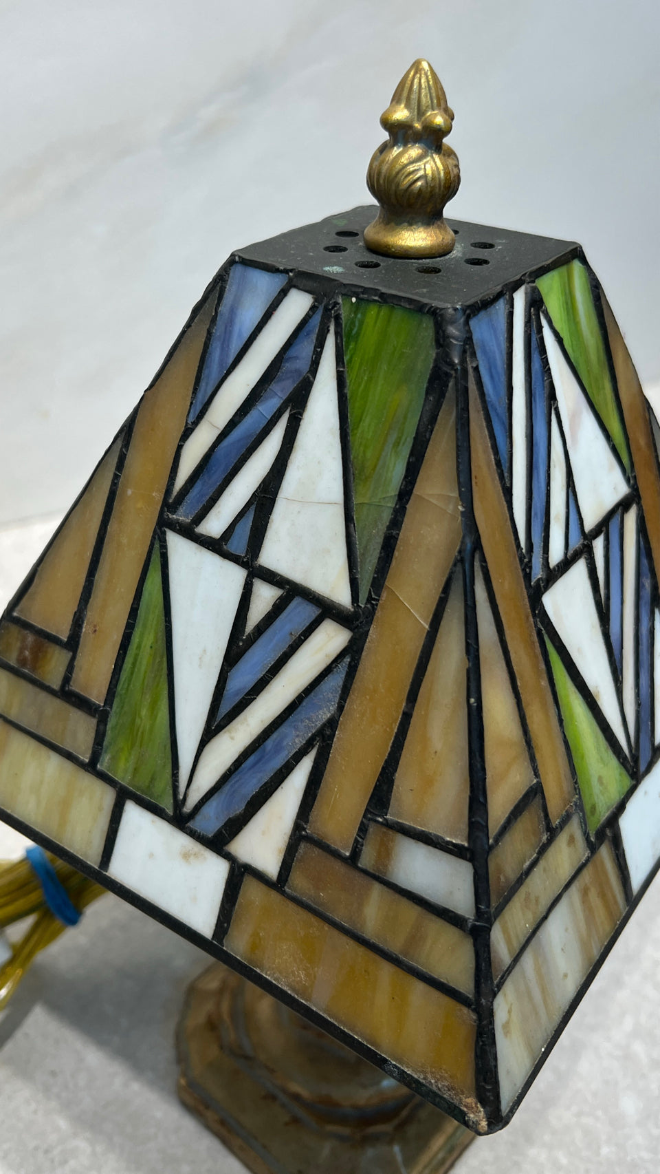 Tiffany Style Lamp - as is