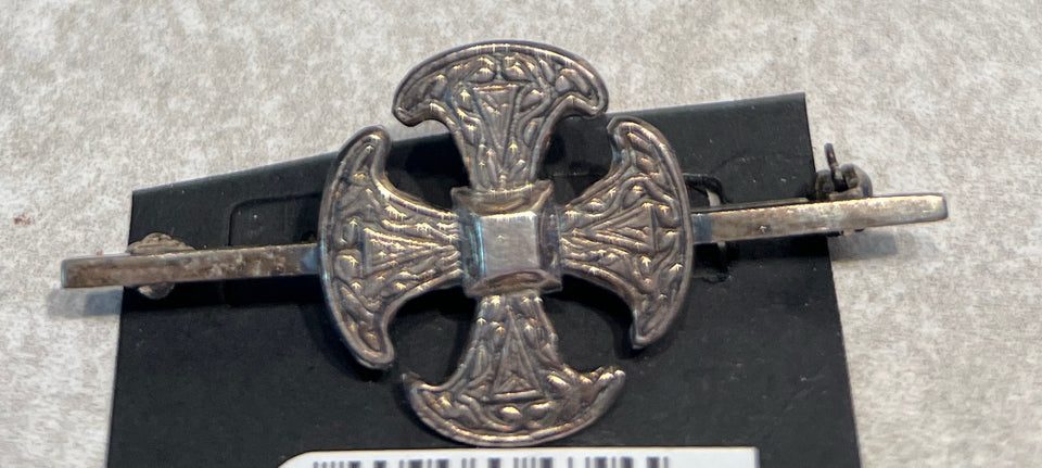 Silver Pin