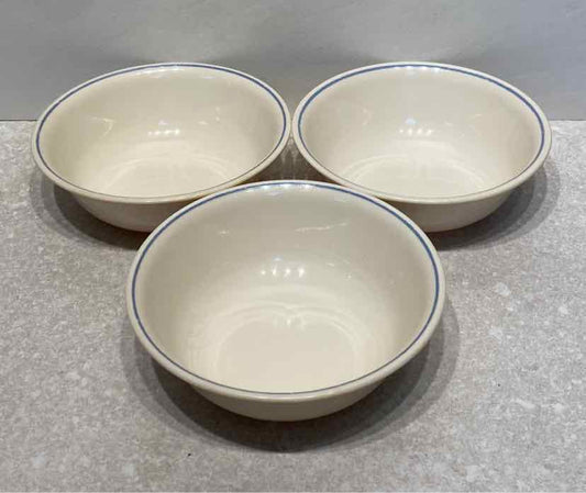 Set of 3 Corelle Bowls
