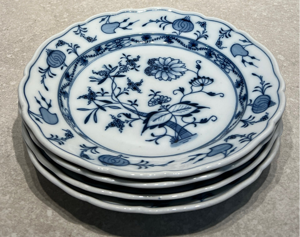 Set of 4 Meissen Blue Onion Plates