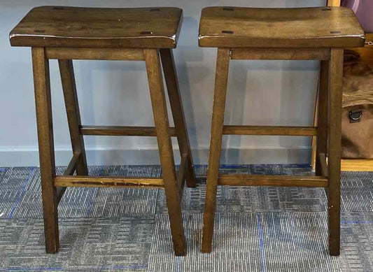 Set of 2 Stools