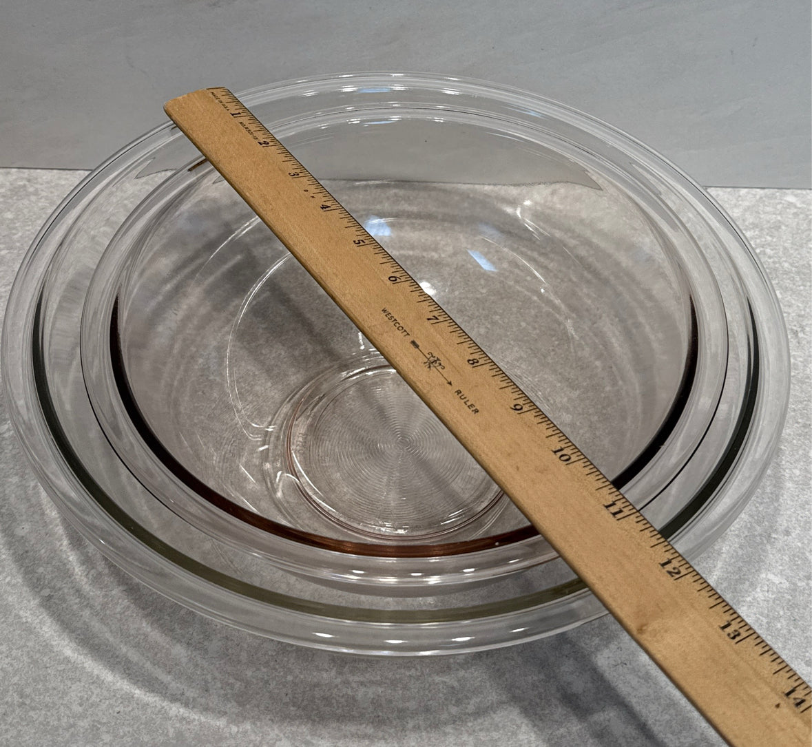 Set of 2 Pyrex Mixing Bowls