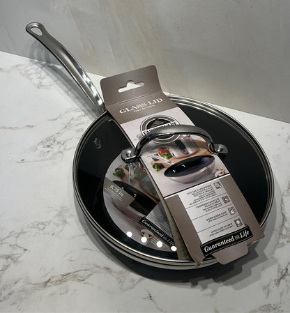 Covered Farberware Pan