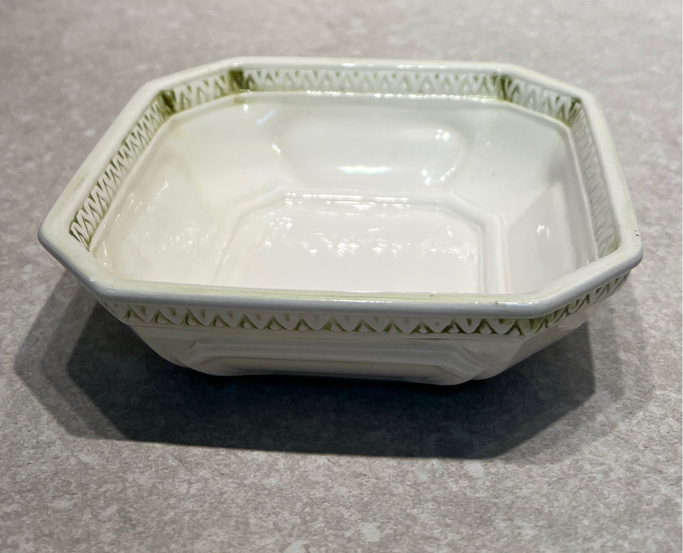 Lefton Dish