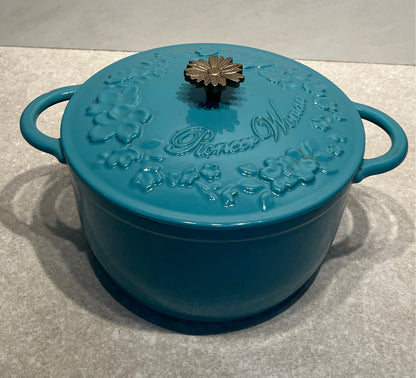Pioneer Woman Covered Pan