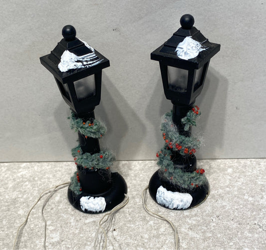 Dept. 56 Lamp Post