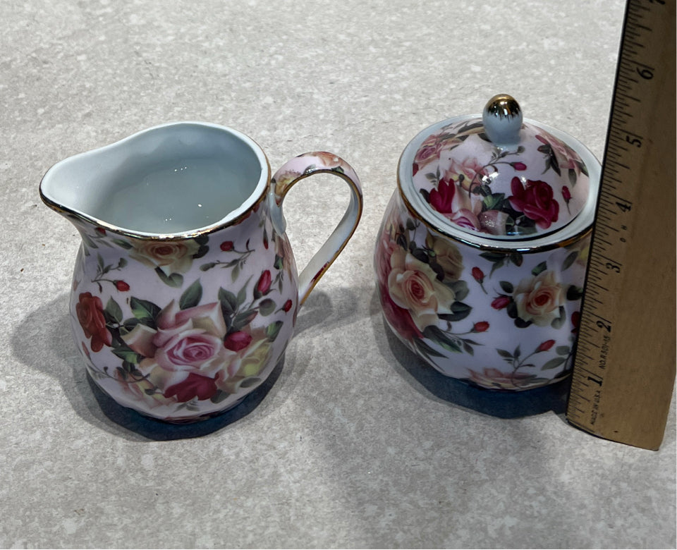Sugar And Creamer