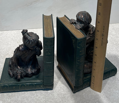 Pair of Bookends (Hide N Seek)