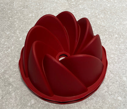 Set of 2 Bundt Pans