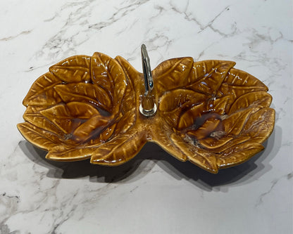 Leaf Handled Bowl