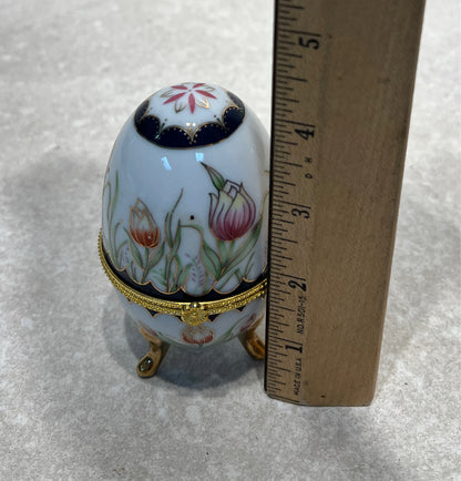 Egg Trinket