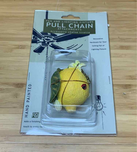 Lemon Pull Chain