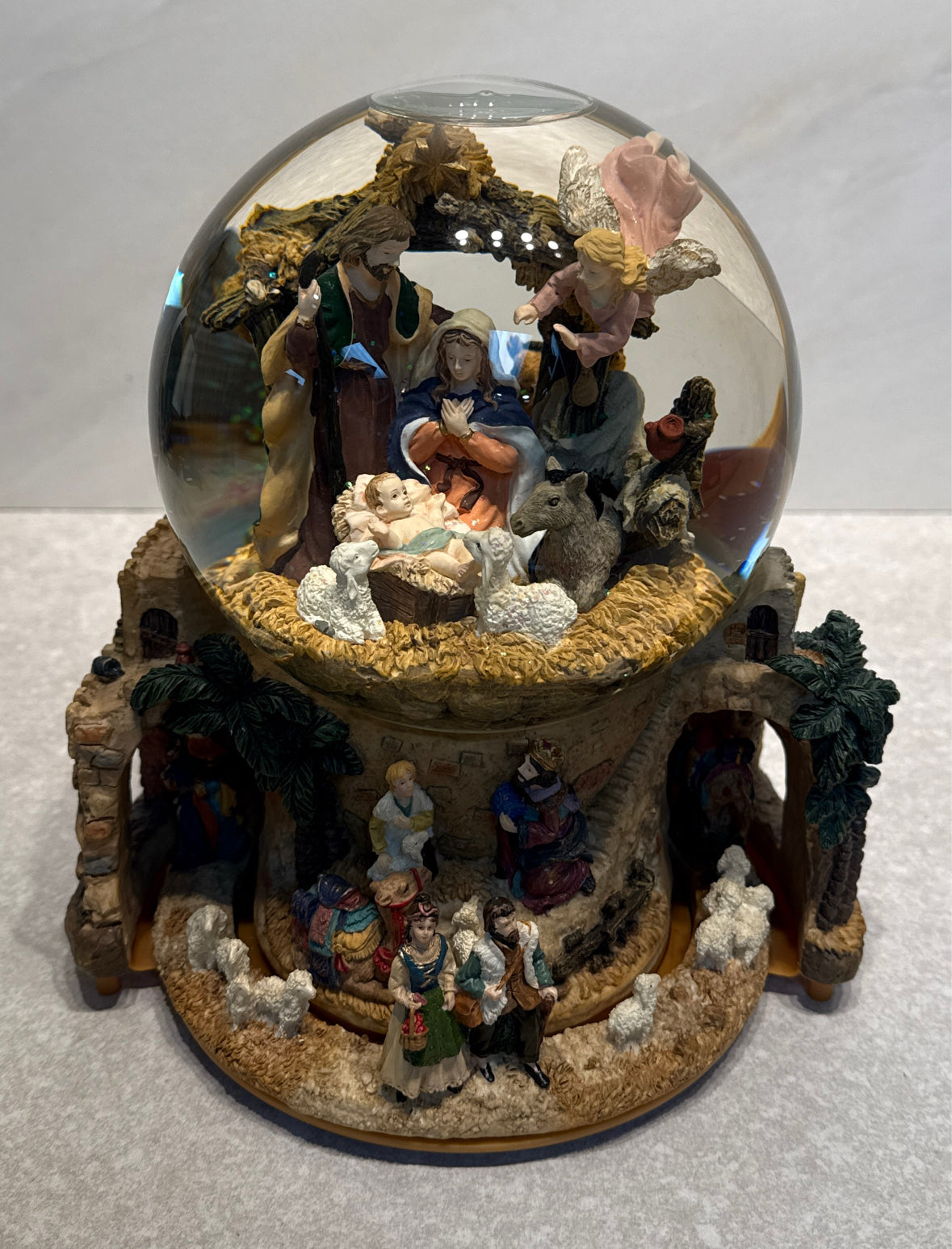 Nativity Snowglobe