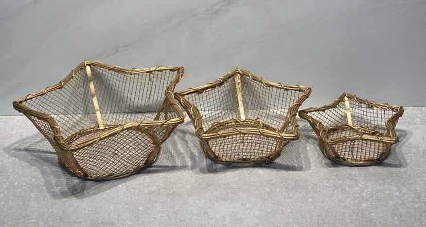 Set of 3 Star Baskets
