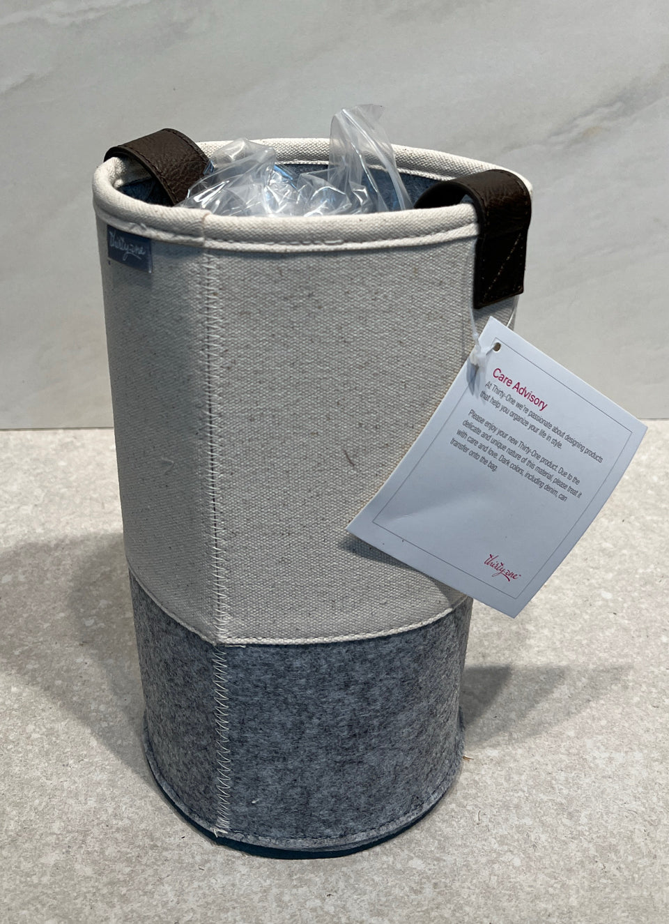 Thirty-One Wine Holder