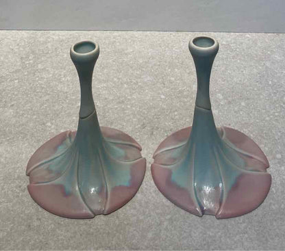 Set of 2 Lily Pad Candle Holders