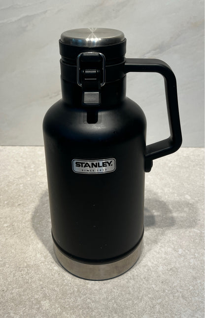 Stanley Handled Travel Tumbler