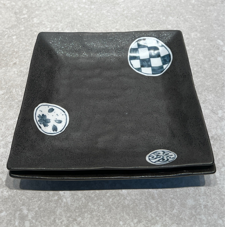 Set of 2 Plates