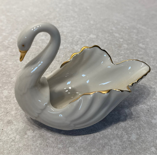 Lenox Swan