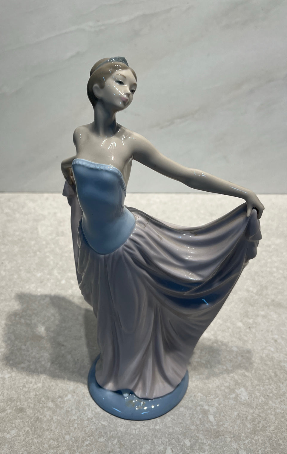 Lladro 5050 "The Dancer"