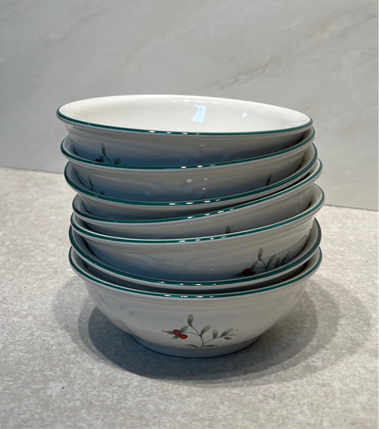 Set of 7 Pfaltzgraff Bowls