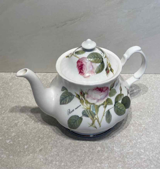 Roy Kirkham Teapot