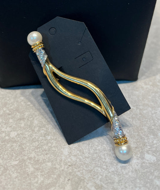 Avon Pin