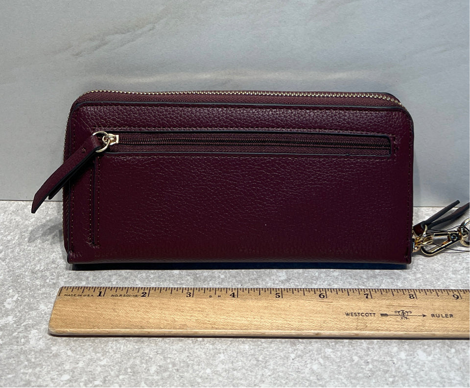 Nine West Wristlet
