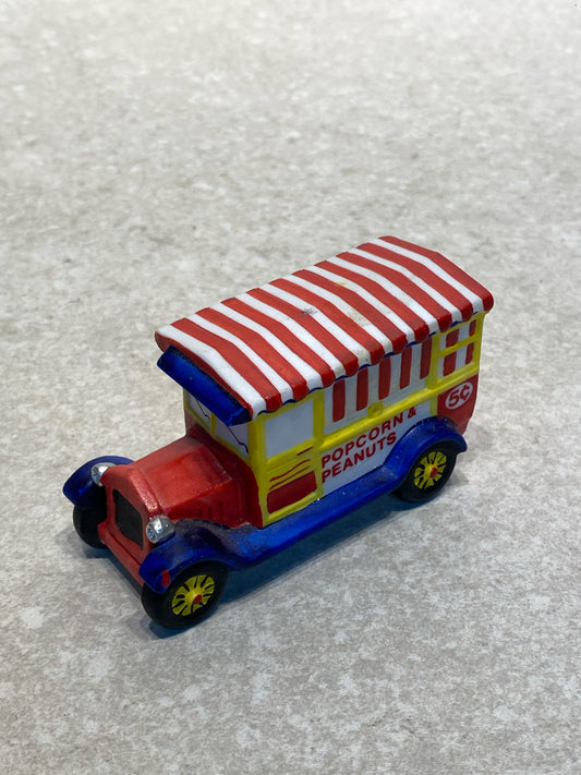 Dept. 56 Car
