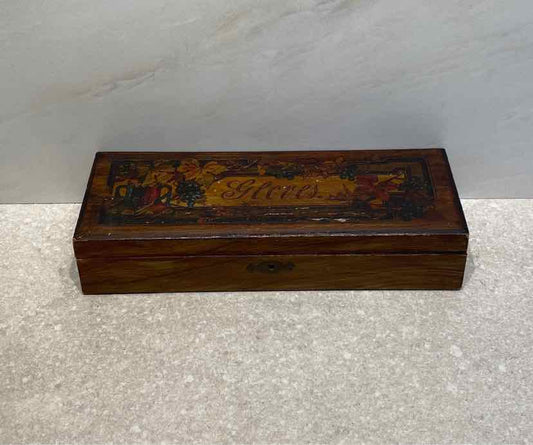 Gloves Box
