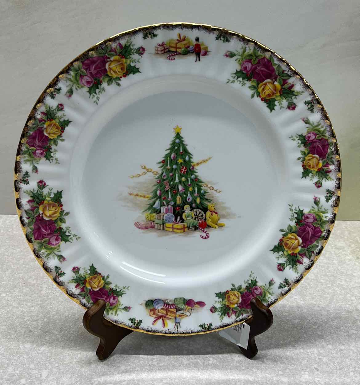 Royal Albert Christmas Magic Dinner Plate