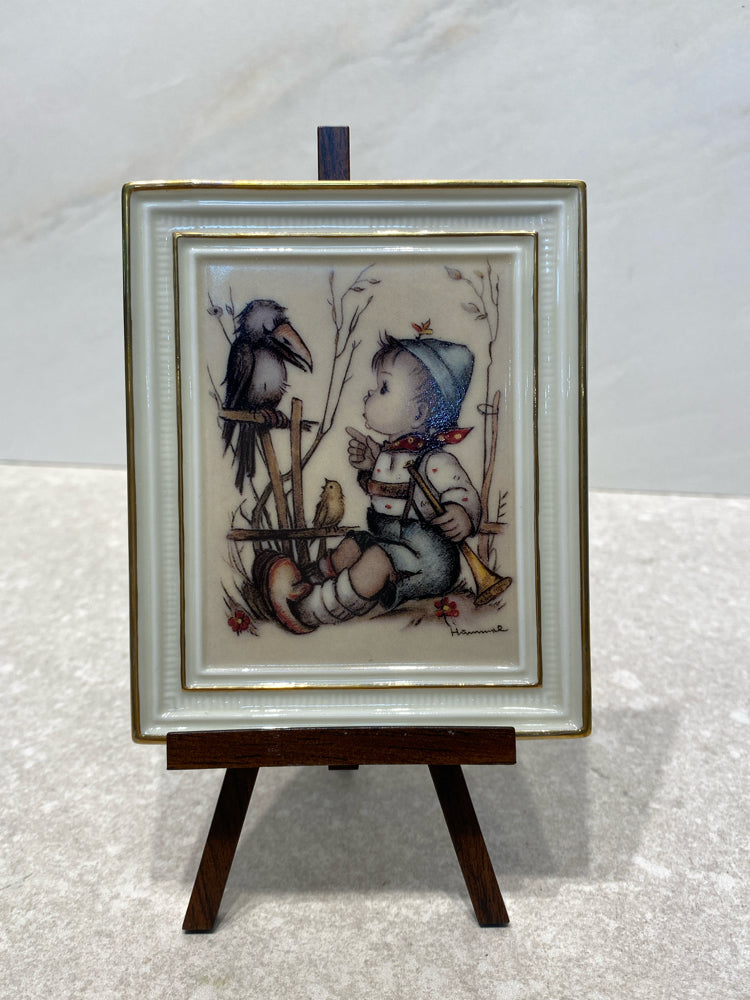 hummel Plate on Stand