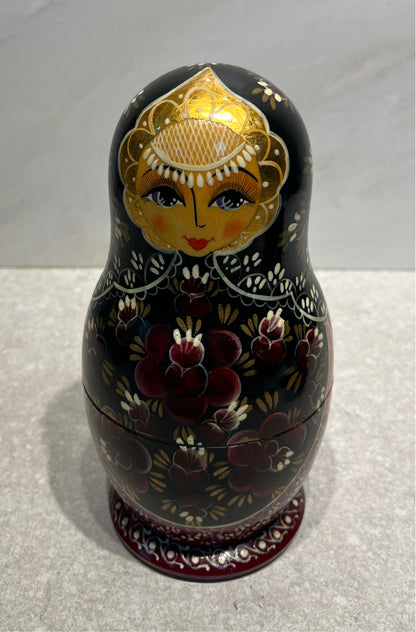 Russian Nesting Dolls