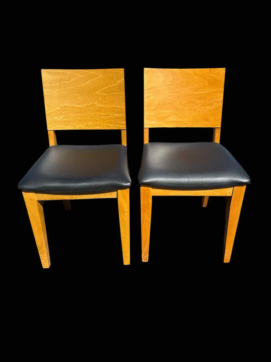 Set of 2 Chairs