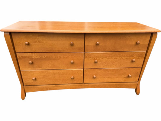 Made in Canada Dresser