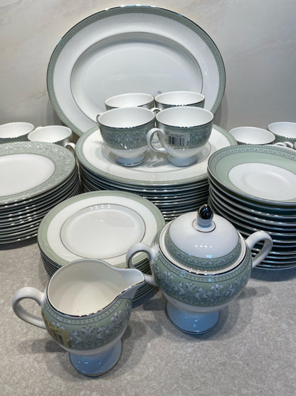 Wedgwood Juliet Dinnerware Set