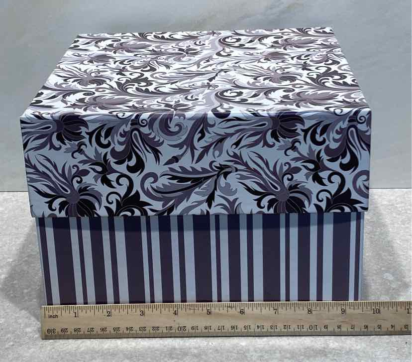 Box with 20 Cards