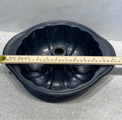 Wilton Bunt Pan