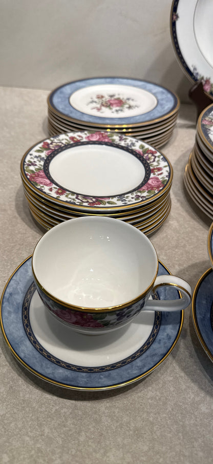 Royal Doulton Centennial Rose Dinnerware Set