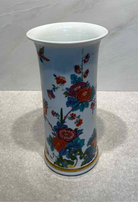 Lenox Saxony Vase