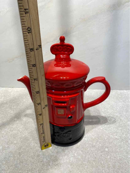 Kensington Post Teapot