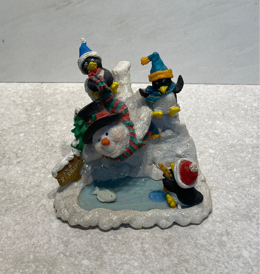 Snowman/Penguin