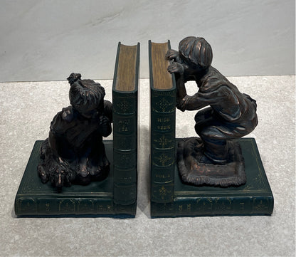 Pair of Bookends (Hide N Seek)