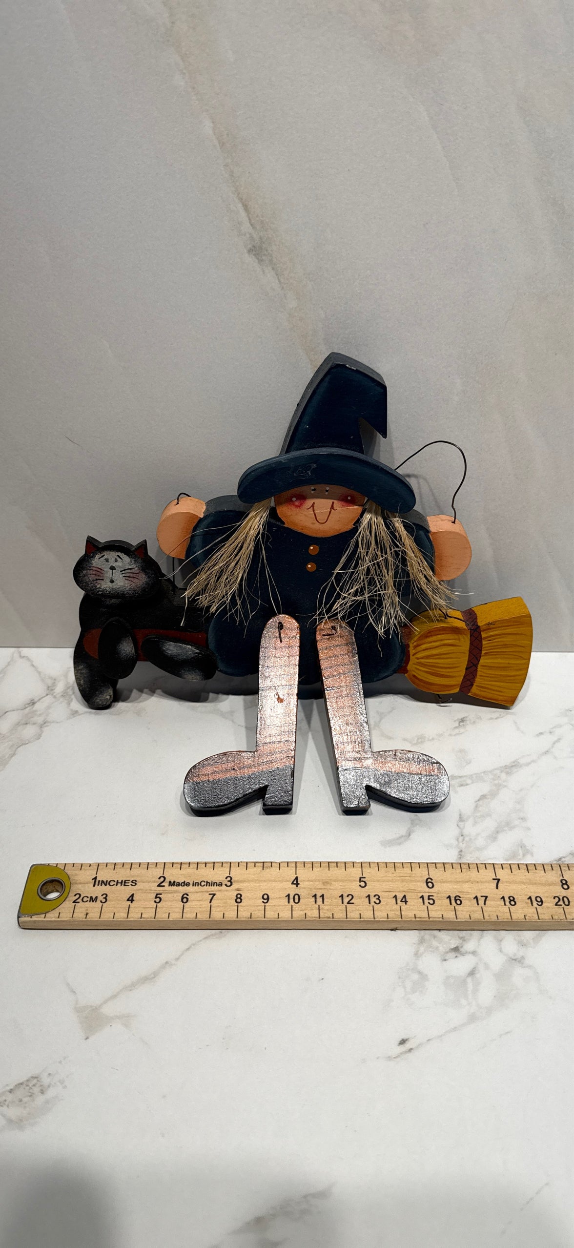 Witch Shelf Sitter