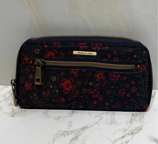 Travelon Wallet